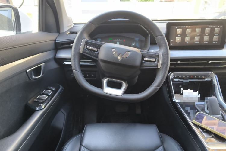Used Wuling Asta 2022 2.0L DHT Electric-Speed Version Steering Wheel