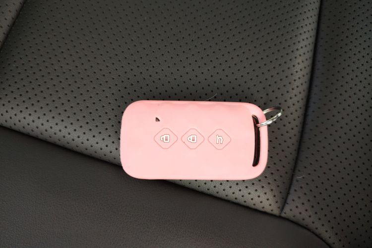 Used Wuling Asta 2022 2.0L DHT Electric Power Version Vehicle Key