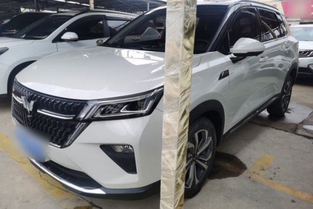 Used Wuling Asta 2022 2.0L DHT Electric-Speed Version