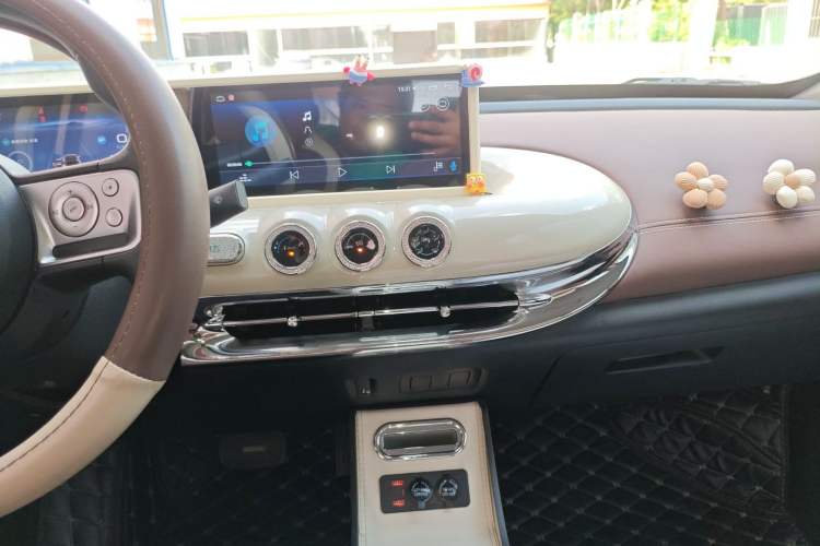 Used Wuling Bingo 2023 333km Enjoy+ Version Audio And AC Panel