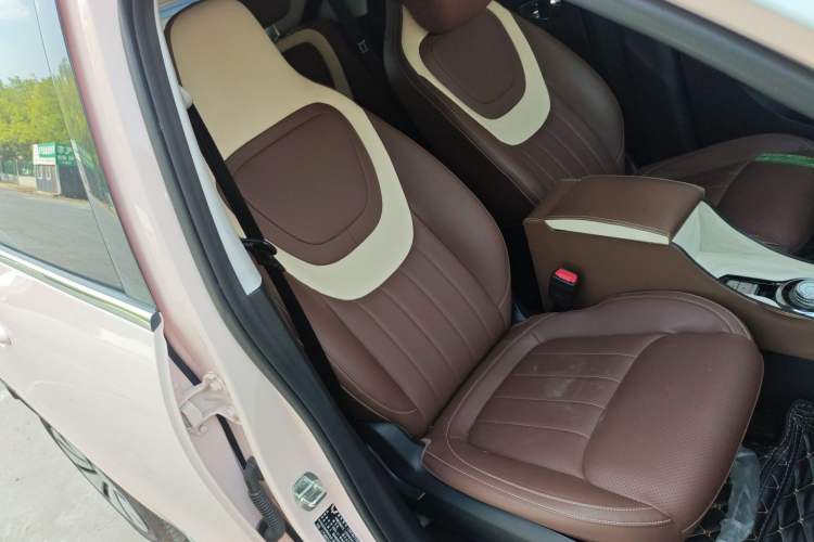 Used Wuling Bingo 2023 333km Enjoy+ Version Right Front Seat