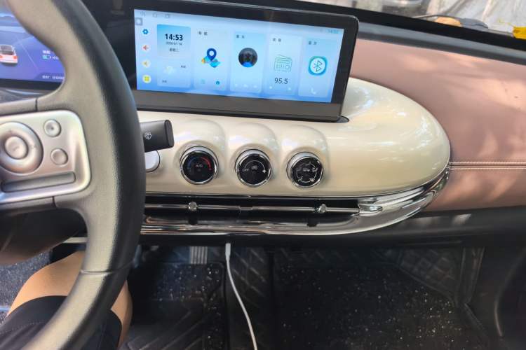 Used Wuling Bingo 2023 333km Enjoy+ Version Audio And AC Panel