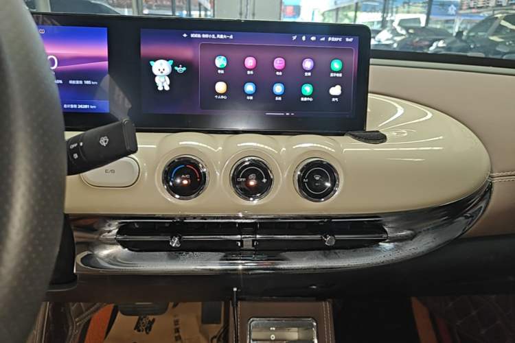 Used Wuling Bingo 2023 410 km Lingxi Deluxe Edition Audio And AC Panel