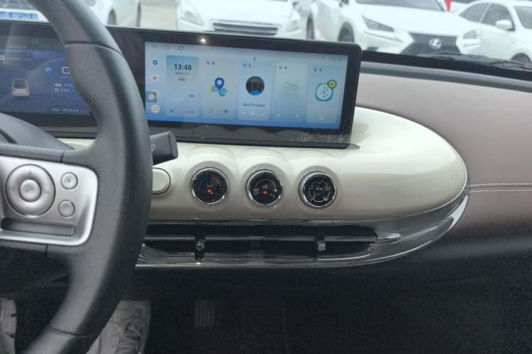 Used Wuling Bingo 2023 333 km Enjoyment Version Audio And AC Panel