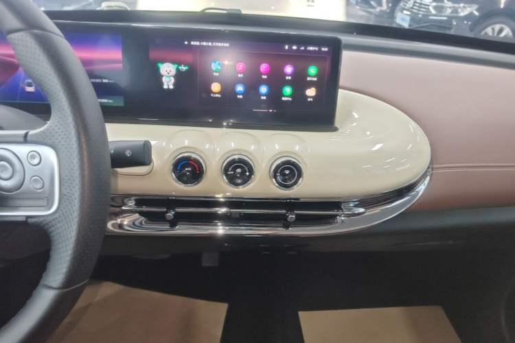 Used Wuling Bingo 2023 410 km Lingxi Deluxe Edition Audio And AC Panel