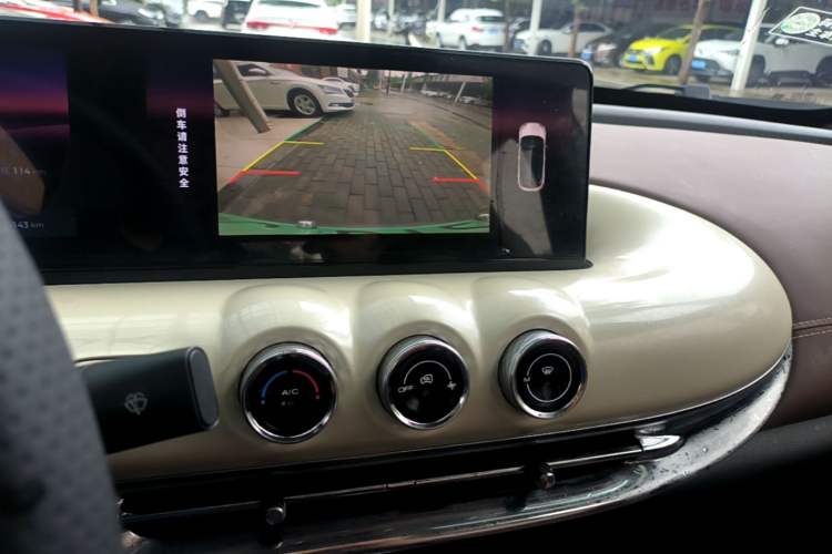 Used Wuling Bingo 2023 333 km Lingxi Connected Version Audio And AC Panel