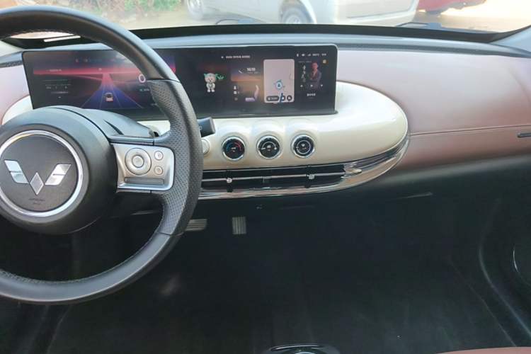 Used Wuling Bingo 2023 410 km Lingxi Deluxe Edition Audio And AC Panel