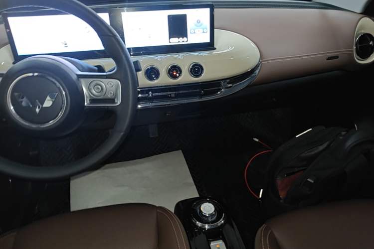 Used Wuling Bingo 2023 333 km Lingxi Connected Version Audio And AC Panel