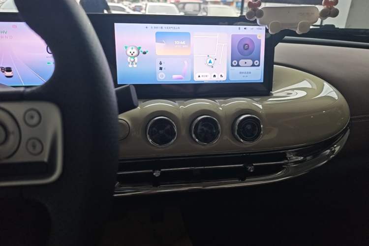 Used Wuling Bingo 2023 333 km Lingxi Connected Version Audio And AC Panel