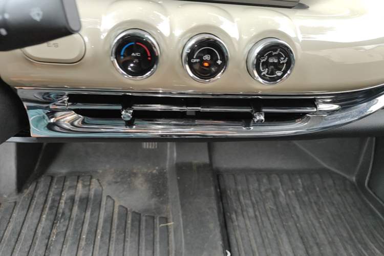 Used Wuling Bingo 2023 333 km Enjoyment Version Audio And AC Panel