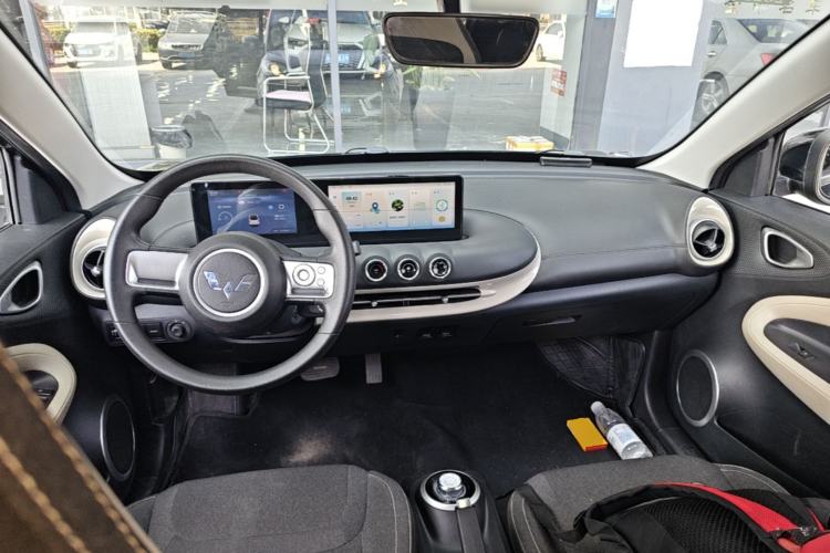 Used Wuling Bingo 2023 333 km Fast-Share Version Center Console