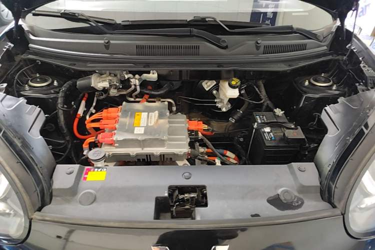 Used Wuling Bingo 2023 203km Light Edition Engine Bay