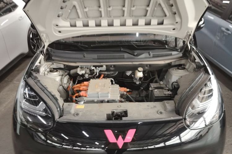 Used Wuling Bingo 2023 203km Comfort Edition Engine Bay