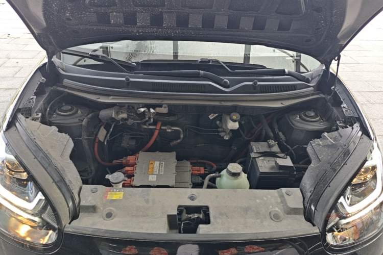 Used Wuling Bingo 2023 333 km Fast-Share Version Engine Bay