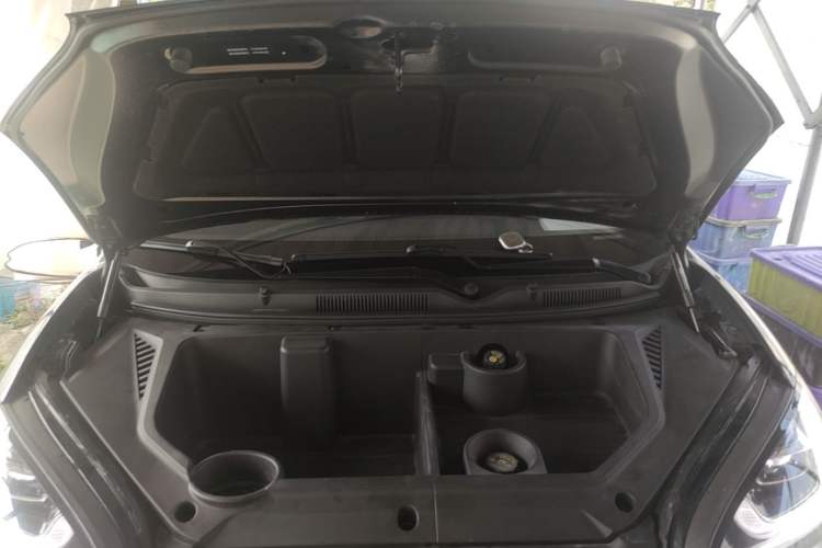 Used Wuling Bingo 2023 333 km Lingxi Connected Version Engine Bay