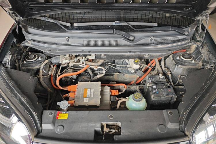 Used Wuling Bingo 2023 333 km Lingxi Connected Version Engine Bay