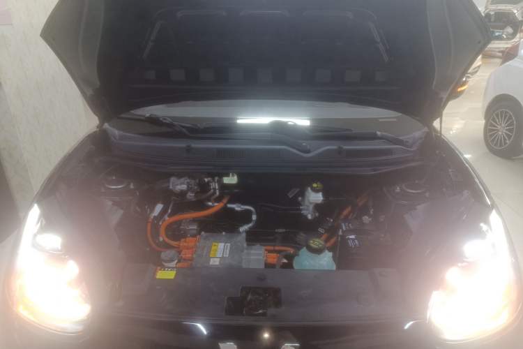 Used Wuling Bingo 2023 333 km Enjoyment Version Engine Bay