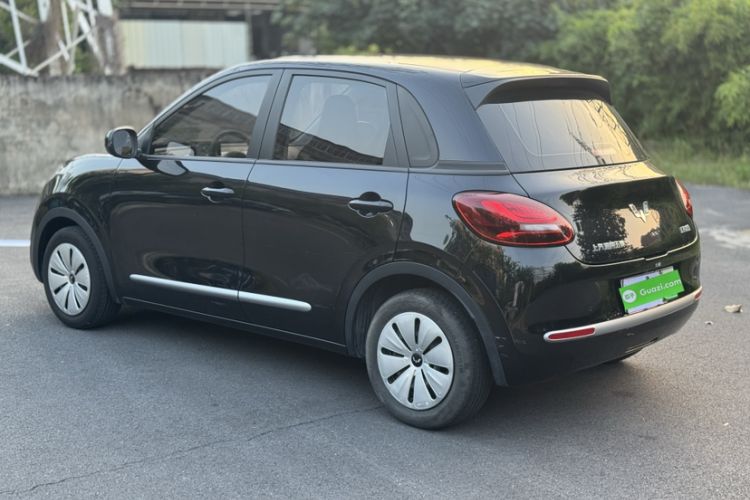 Used Wuling Bingo 2023 203km Light Edition Exterior 1