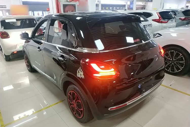 Used Wuling Bingo 2023 333 km Enjoyment Version Exterior 2