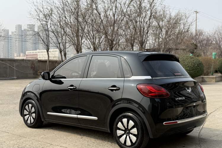 Used Wuling Bingo 2023 333 km Enjoyment Version Exterior 5