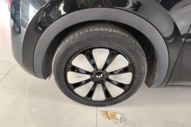 Used Wuling Bingo 2023 333 km Enjoyment Version Exterior 7