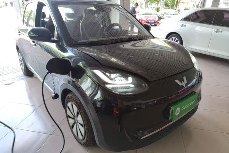Used Wuling Bingo 2023 333 km Enjoyment Version Front Right 45 Deg