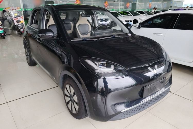Used Wuling Bingo 2023 333 km Enjoyment Version Front Right 45 Deg