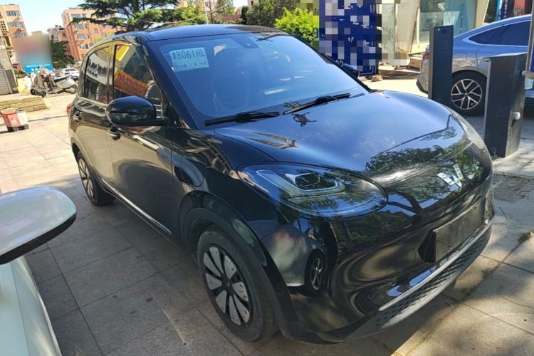 Used Wuling Bingo 2023 333 km Enjoyment Version Front Right 45 Deg