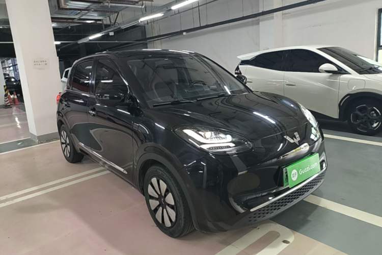 Used Wuling Bingo 2023 333 km Enjoyment Version Front Right 45 Deg