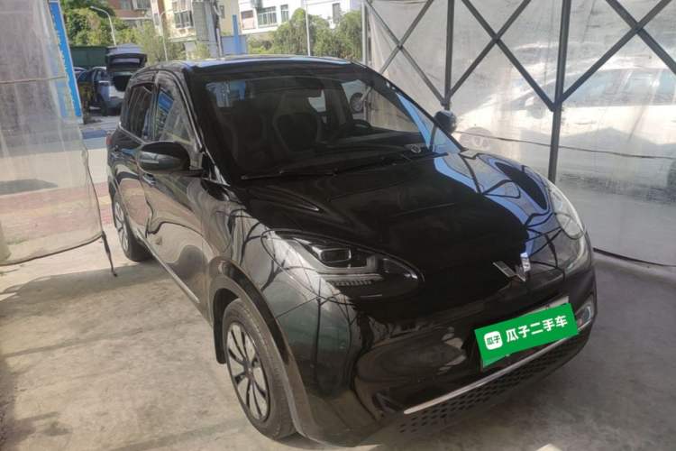Used Wuling Bingo 2023 333 km Lingxi Connected Version Front Right 45 Deg