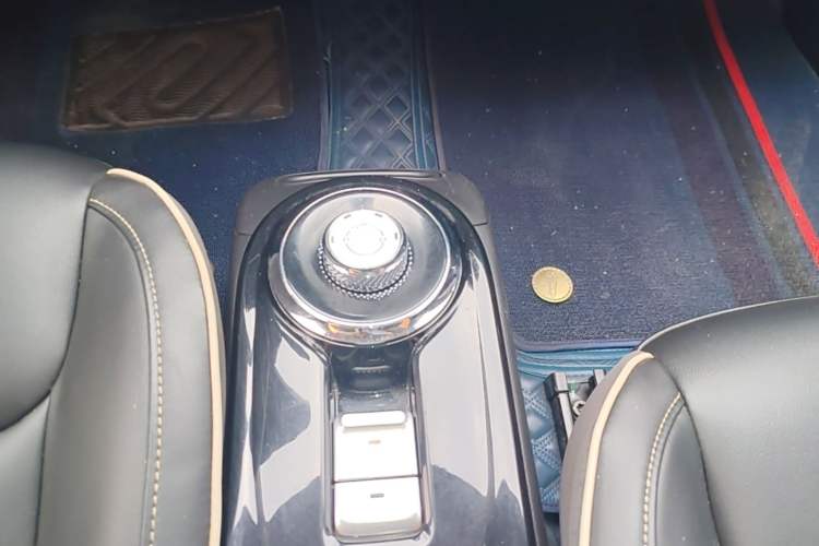Used Wuling Bingo 2023 333 km Enjoyment Version Gear Lever