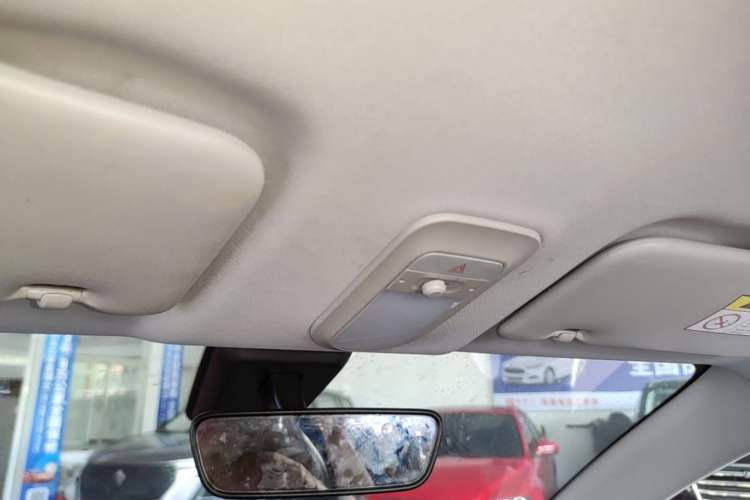 Used Wuling Bingo 2023 333 km Enjoyment Version Headliner