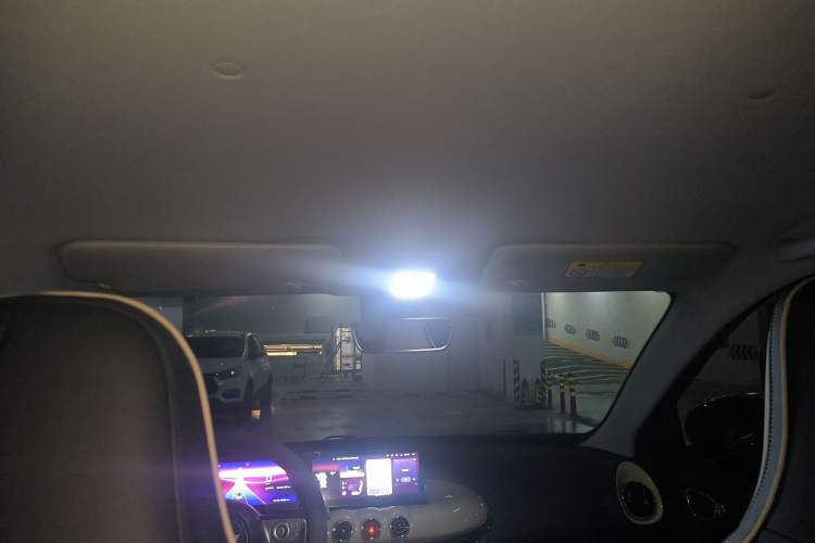 Used Wuling Bingo 2023 333 km Lingxi Connected Version Headliner