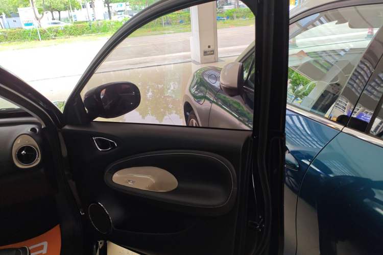 Used Wuling Bingo 2023 333 km Enjoyment Version Interior 3