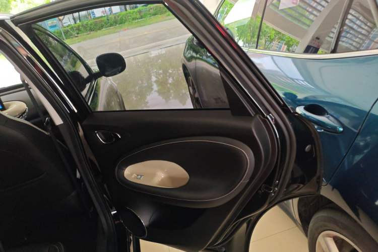 Used Wuling Bingo 2023 333 km Enjoyment Version Interior 4