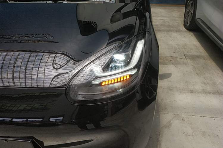 Used Wuling Bingo 2023 333 km Lingxi Connected+ Version Left Front Headlight