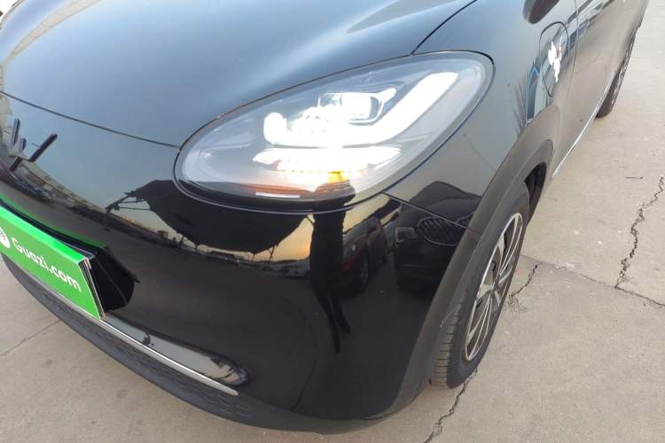 Used Wuling Bingo 2023 333 km Lingxi Connected Version Left Front Headlight