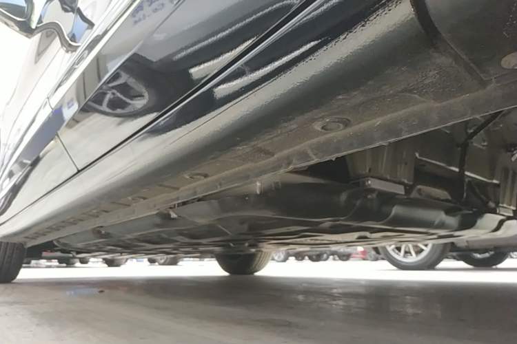 Used Wuling Bingo 2023 333 km Lingxi Connected+ Version Left Side Sill