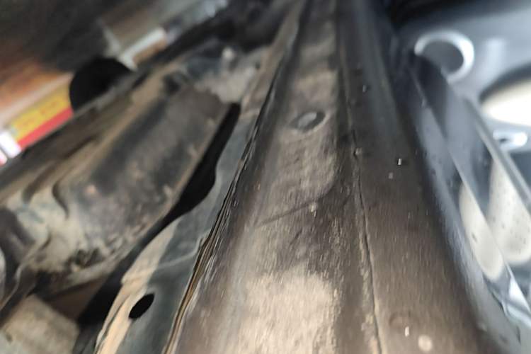 Used Wuling Bingo 2023 203km Light Edition Left Side Sill