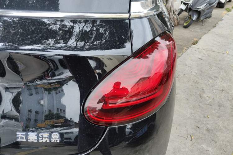 Used Wuling Bingo 2023 333 km Enjoyment Version Right Rear Taillight