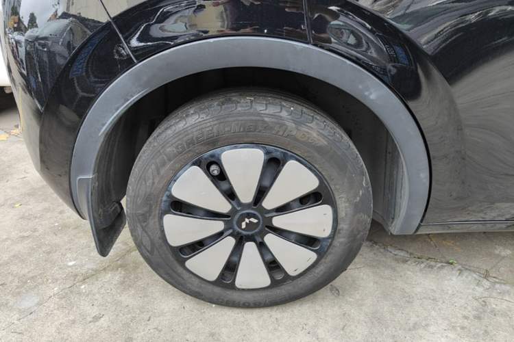 Used Wuling Bingo 2023 333 km Enjoyment Version Right Rear Wheel Hub