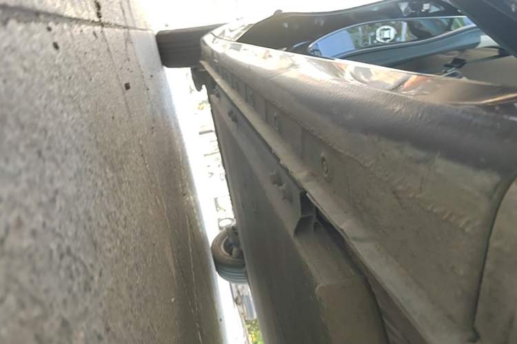 Used Wuling Bingo 2023 333 km Enjoyment Version Right Side Sill