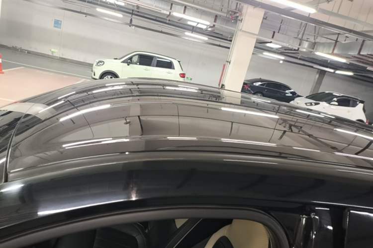Used Wuling Bingo 2023 333 km Enjoyment Version Roof