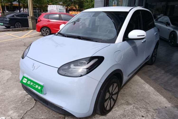 Used Wuling Bingo 2023 410 km Lingxi Deluxe Edition Guazi used car, China used car export, Used car for sale, Used  cars, Cheapest cars for sale