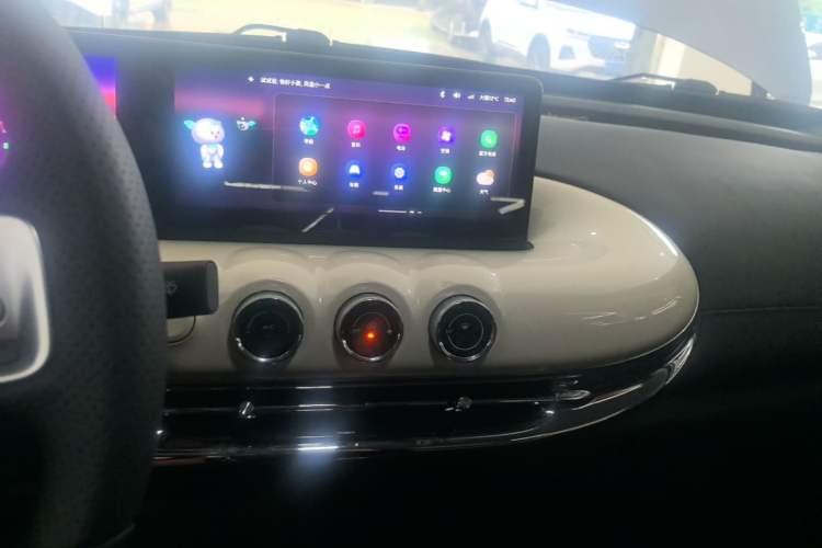 Used Wuling Bingo 2023 410 km Lingxi Deluxe Edition Audio And AC Panel
