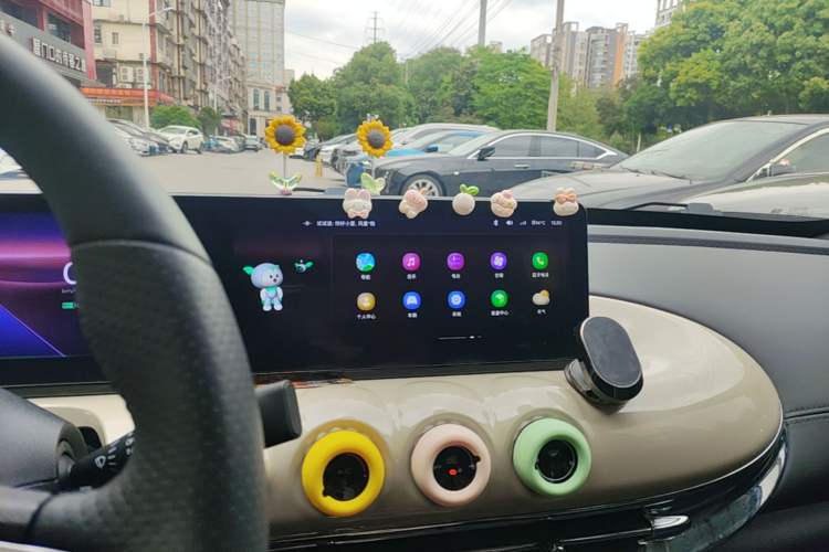 Used Wuling Bingo 2023 333 km Lingxi Connected+ Version Audio And AC Panel