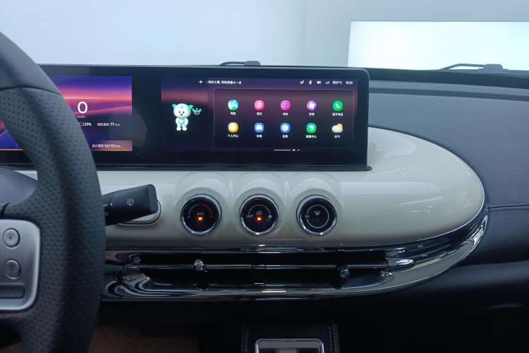 Used Wuling Bingo 2023 333 km Lingxi Connected+ Version Audio And AC Panel
