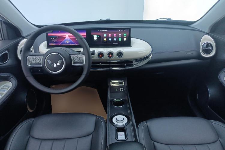 Used Wuling Bingo 2023 333 km Lingxi Connected+ Version Center Console