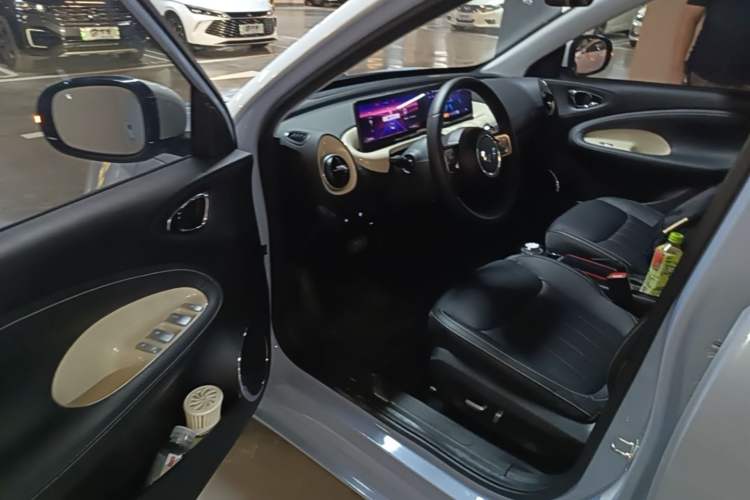 Used Wuling Bingo 2023 410 km Lingxi Deluxe Edition Driver Seat