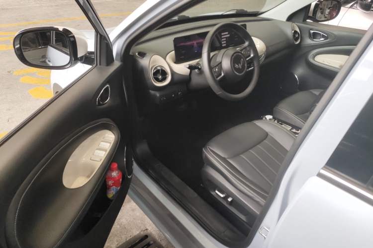 Used Wuling Bingo 2023 410 km Lingxi Deluxe Edition Driver Seat